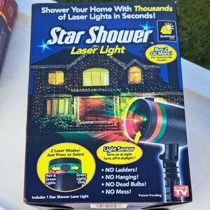 Laser Light - Red & Green Holiday Laser Projector